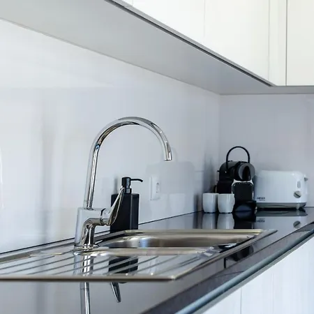 Daire North Breeze - 2 Bedroom With Rooftop Pool