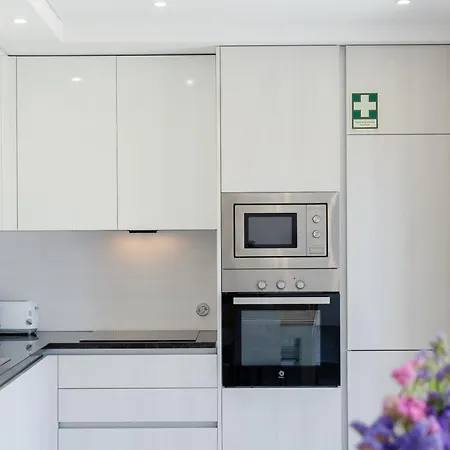 Daire North Breeze - 2 Bedroom With Rooftop Pool *