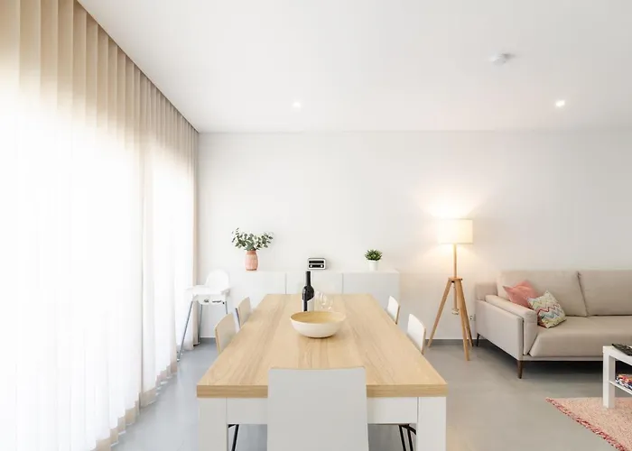 Appartement North Breeze - 2 Bedroom With Rooftop Pool Nazaré