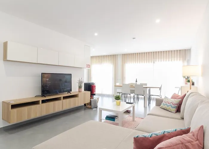 Appartement North Breeze - 2 Bedroom With Rooftop Pool Nazaré