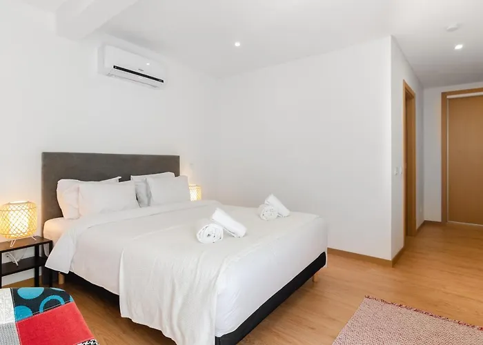 Appartement North Breeze - 2 Bedroom With Rooftop Pool Nazaré